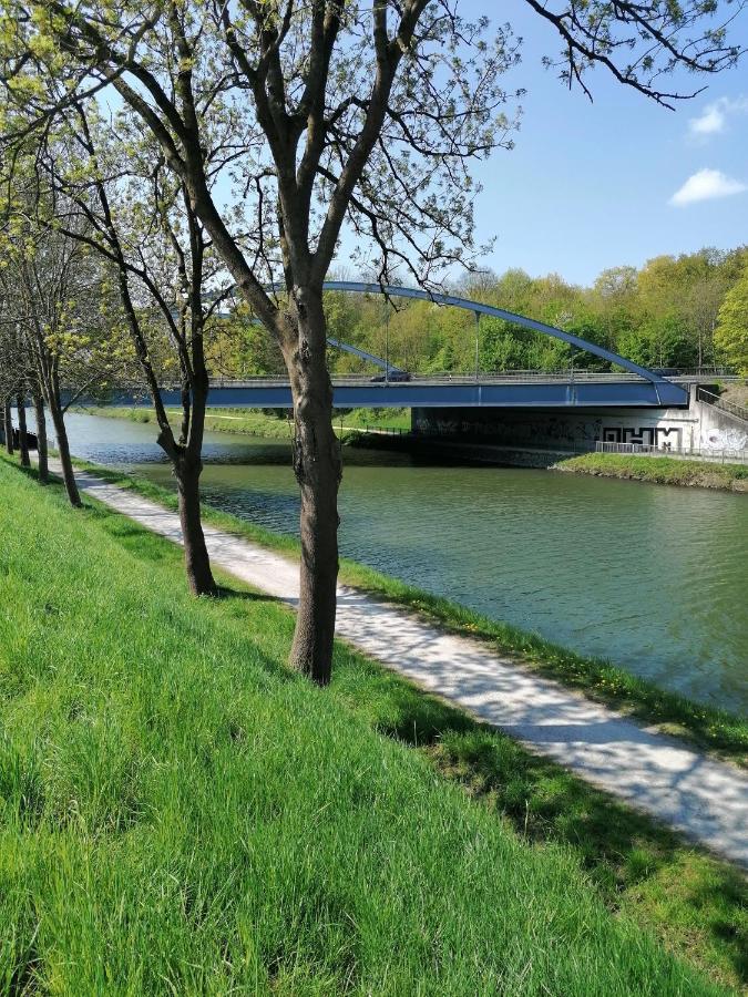 Haus Lupo Am Kanal 卡斯特罗普-劳克塞尔 外观 照片